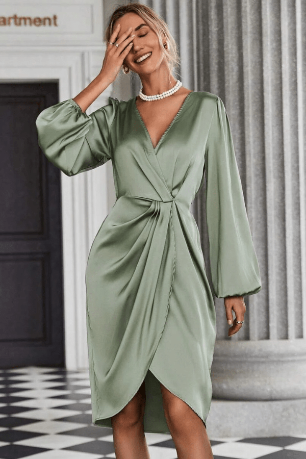 Robe Satin Vert Sauge